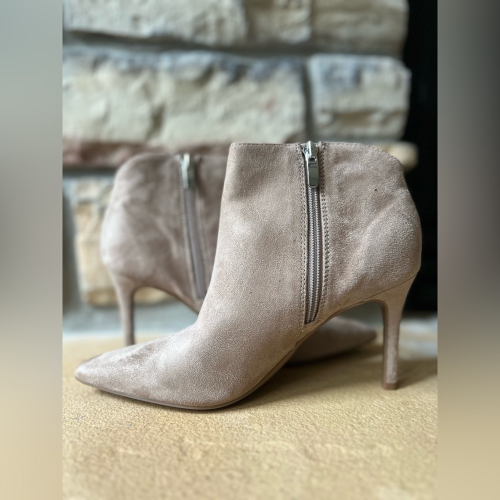 Nine West Tan Ankle Boots